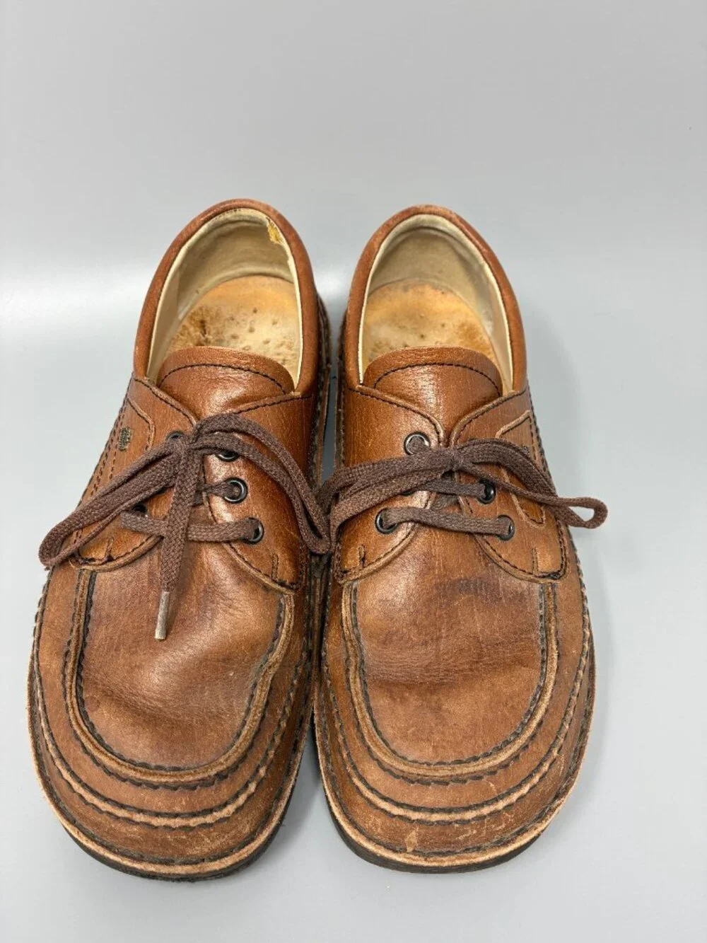 Finn Comfort Germany  brown leather lace-up shoes